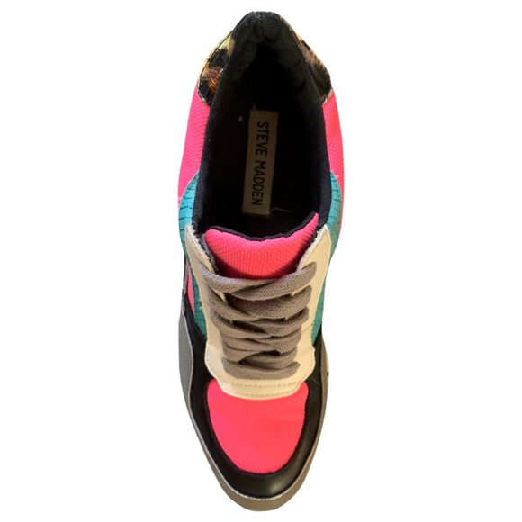Steve Madden Women's Bright Multicolor 'Blazer' Sneaker - Picture 5 of 5